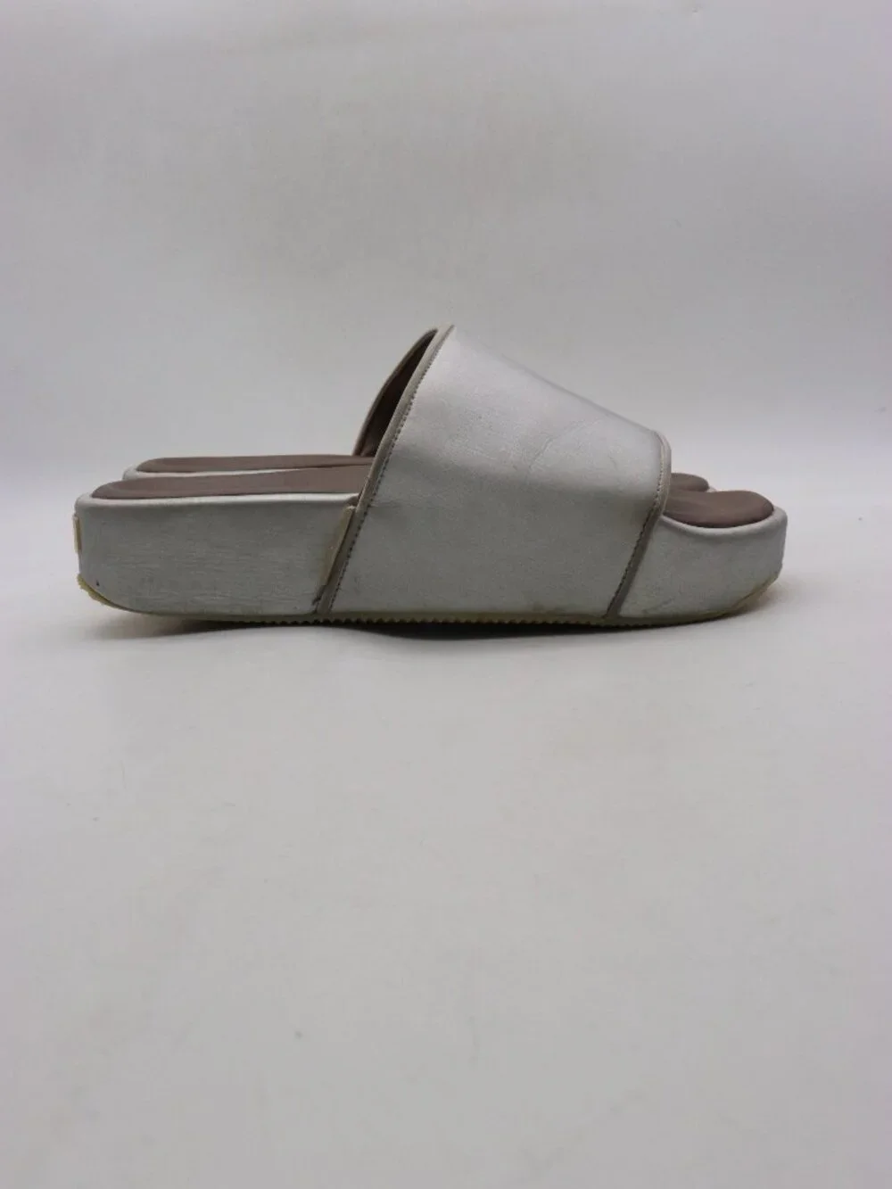 Adidas Y-3 Silver Sandals Men's Size 10 Casual Slide Shoes HQ3665